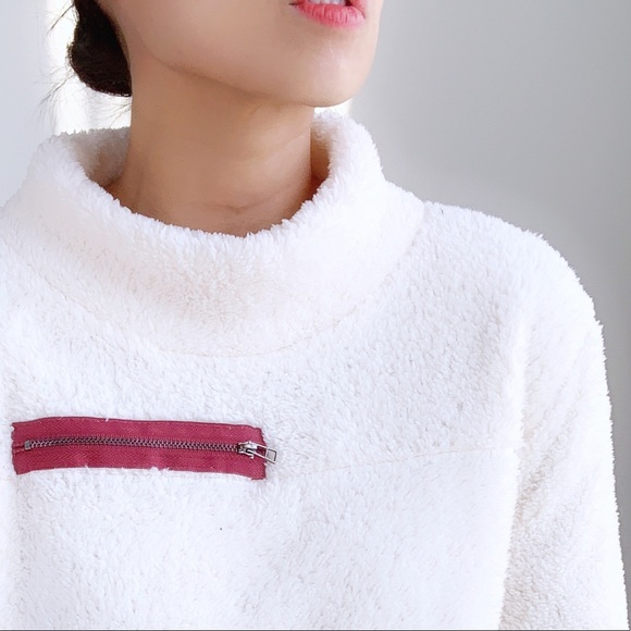 CHICBOMB - Picture 6 of 7